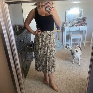 Leopard midi skirt
